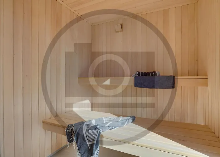 Beautiful In With Sauna Nyaraló